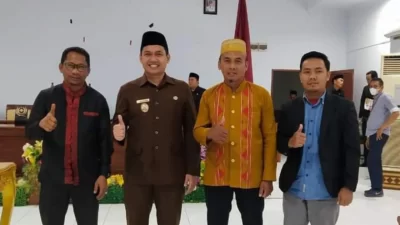 Kado Akhir Tahun untuk Masyarakat Adat Majene
