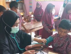 Pemeriksaan Berkala UKS dan Edukasi PHBS di SD Negeri 5 Pangali-ali oleh UPTD Puskesmas Banggae I