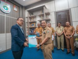 Ridwan Ja’far;Terima SK Perpanjang Masa Jabatan Plt Kadis Kominfo Dari Gubernur,