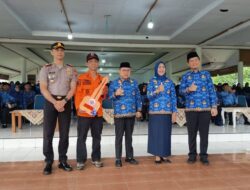 Di Hari HKN,Bupati Majene Serahkan Kendaraan Operasional Bencana dan Bahas Strategi Anggaran PPPK