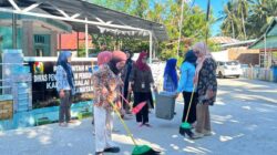 UPTD KB Pamboang Gelar Aksi Bersih Lingkungan, Mendukung Majene *Mapaccing”