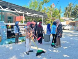 UPTD KB Pamboang Gelar Aksi Bersih Lingkungan, Mendukung Majene *Mapaccing”